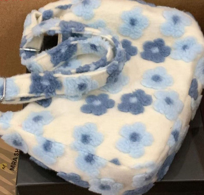 Cozy Floral Fur Tote Bag 🌸